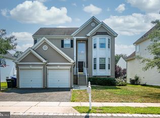 6 Cayuga Rd, Bordentown, NJ 08505