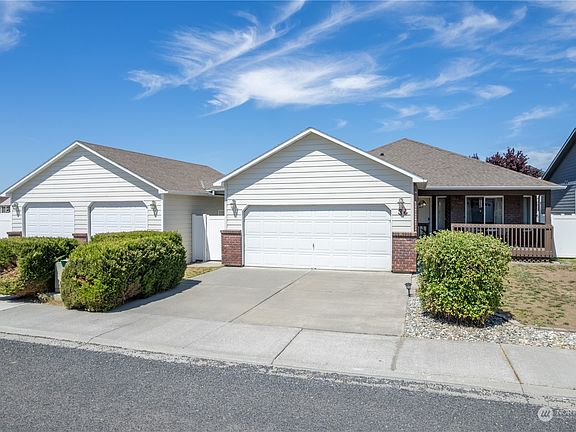 2nd image of 1300 W Marina Drive #34
