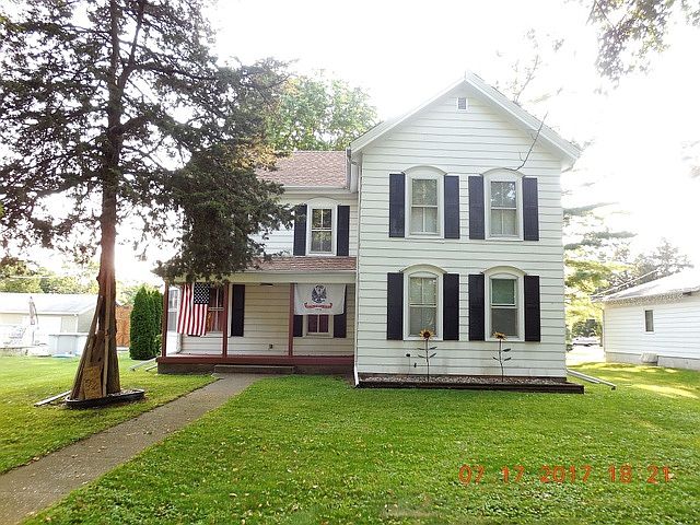 1st image of 217 N Elm St