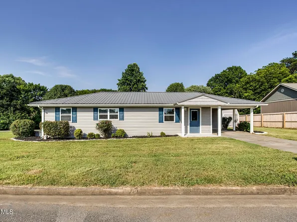 13 Webb St, Athens, TN 37303