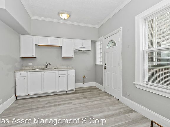 5th image of 572 Forsythe Ave APT 6