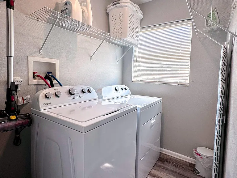 1209 Tropic St #A — Photo 9