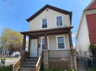 524 N 28th St, Milwaukee, WI 53208
