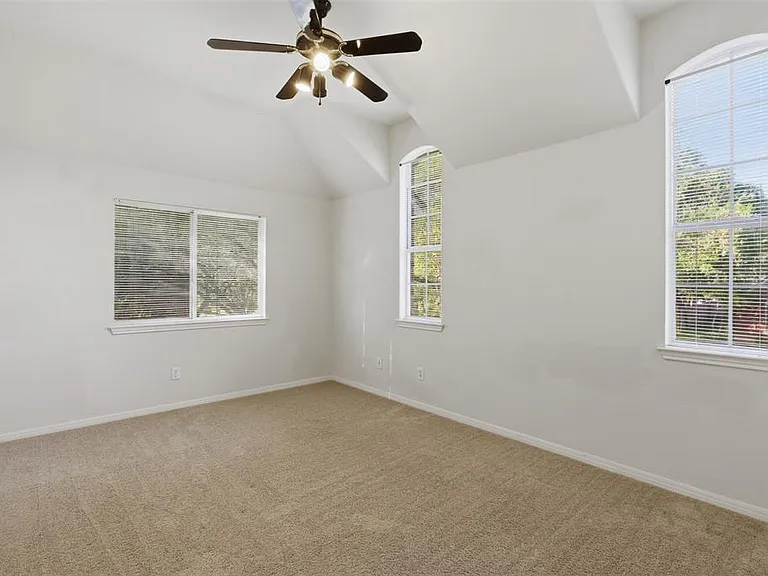 5813 Miramonte Dr — Photo 20