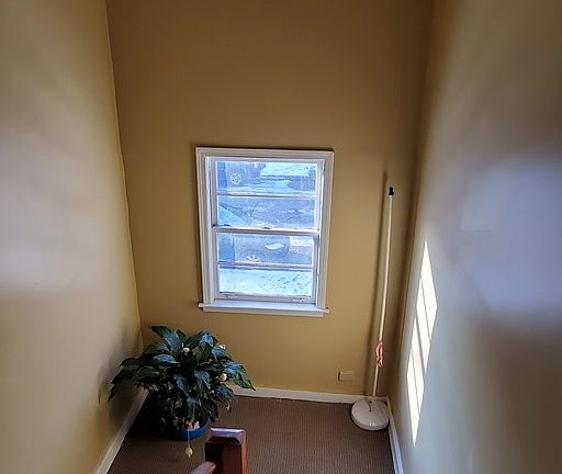 3rd image of 6531 N Hoyne Ave #2N