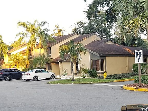 4th image of 8703 Cleary Blvd