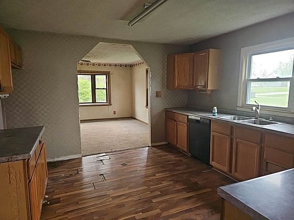 4th image of 29 W Westway Dr