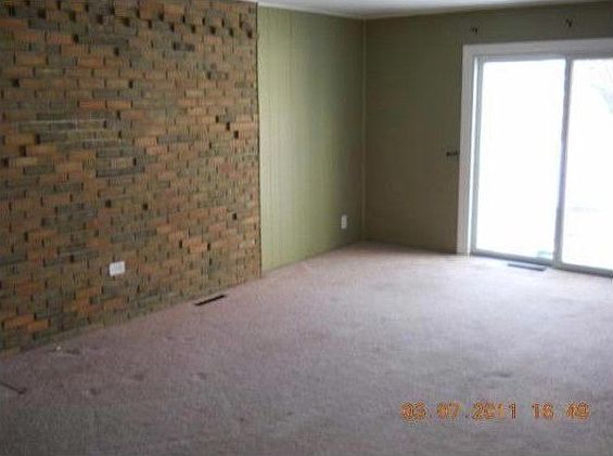 4th image of 5166 Reinhardt Ln
