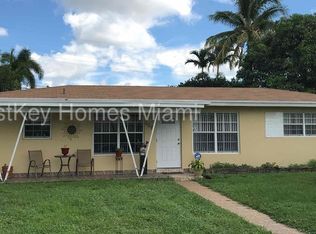 824 Pine Ridge Dr, Fort Lauderdale, FL 33317