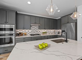 6640 N Desert Shadow Ln, Phoenix, AZ 85014