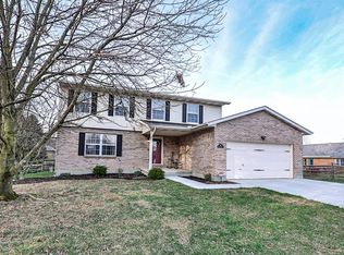 312 Meadow Ct, Fairfield, OH 45014