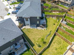 99 Columbus Gate, Hamilton, ON L8J0L3