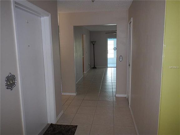 5th image of 1006 Turkey Hollow Cir