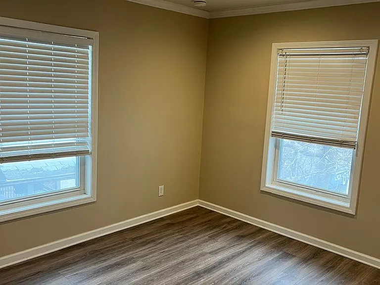 1006 Lake Ave — Photo 14