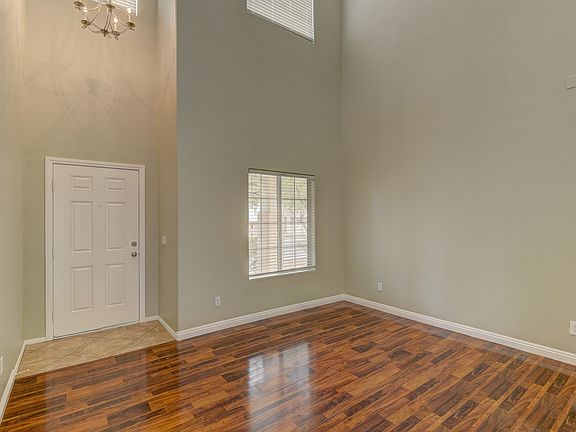 3rd image of 9743 Mount Kenyon St