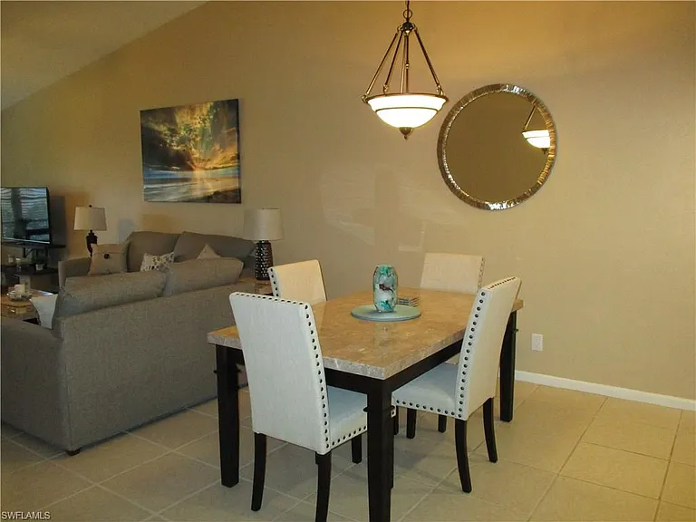 4060 Ice Castle Way #10 — Photo 5