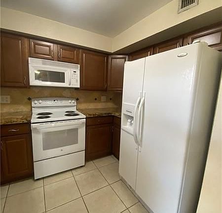 4th image of 4235 N University Dr APT 301