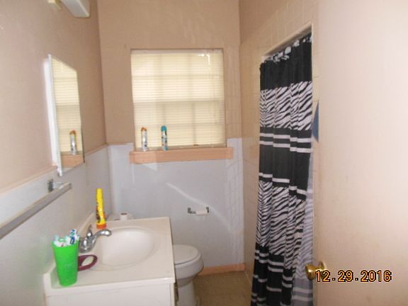 4th image of 2134 Cleveland St