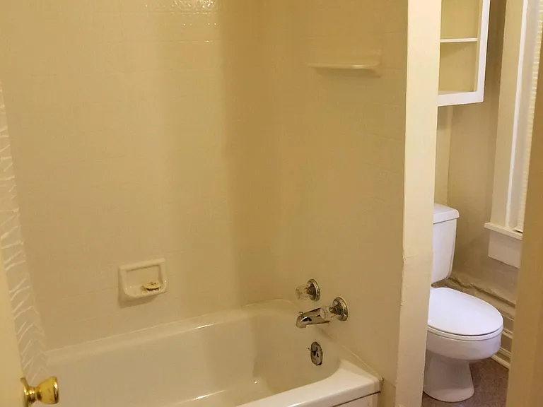 360 S Upper St #2 — Photo 11