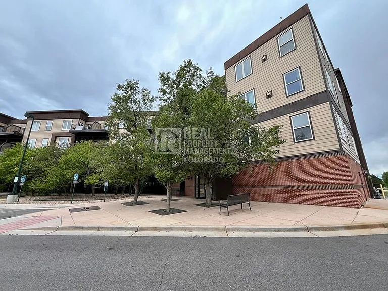 15475 Andrews Dr #305 — Photo 11