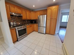 6714 73rd Pl FLOOR 1-2, Middle Village, NY 11379