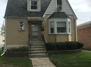 3325 N Panama Ave, Chicago, IL 60634