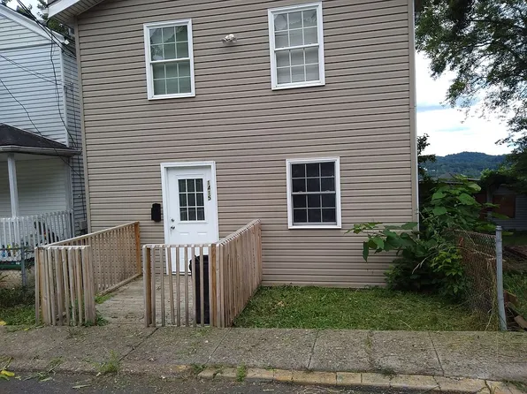 1415 Livingston Ave, Charleston, WV 25387