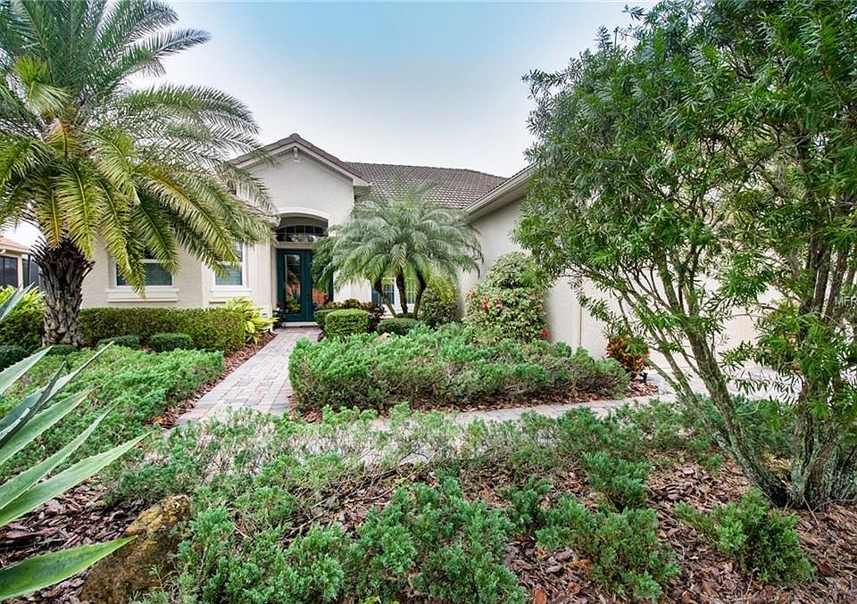 1st image of 525 Santavita Pl