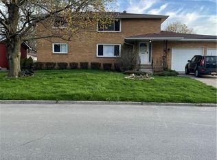 34 South Dr, Buffalo, NY 14218