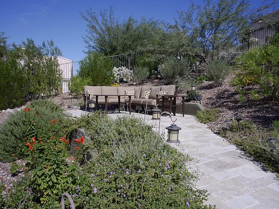 walk from pool to view deck