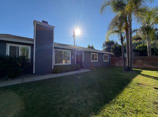 1906 Northbrook Ct, Vista, CA 92083