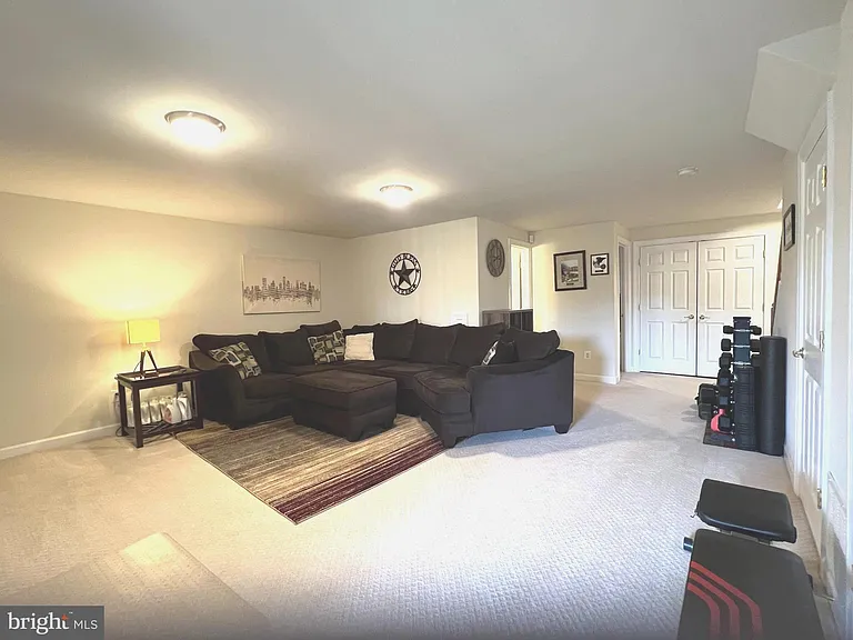 14246 Madrigal Dr — Photo 20