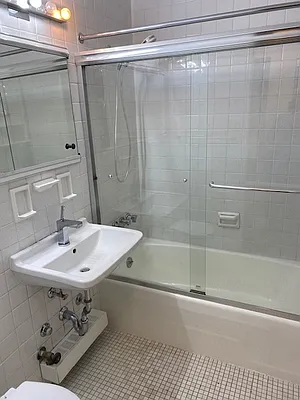 Rented by Austin Sheppard Realty Inc | media 21