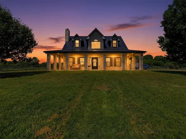 150 Summer Stone Ct, Weatherford, TX 76087