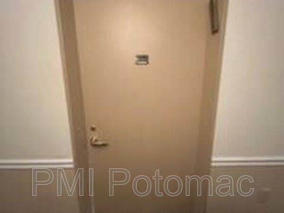 4th image of 2501 Calvert St NW APT 611