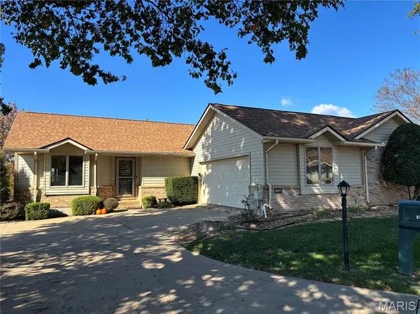 2386 Bent Creek Dr, Jackson, MO 63755