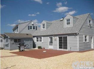 313 Ormond Dr, Lavallette, NJ 08735
