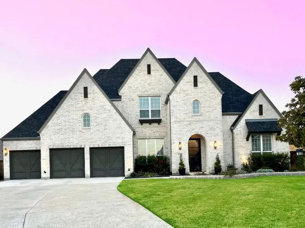 1208 Lake Hills Trl, Roanoke, TX 76262