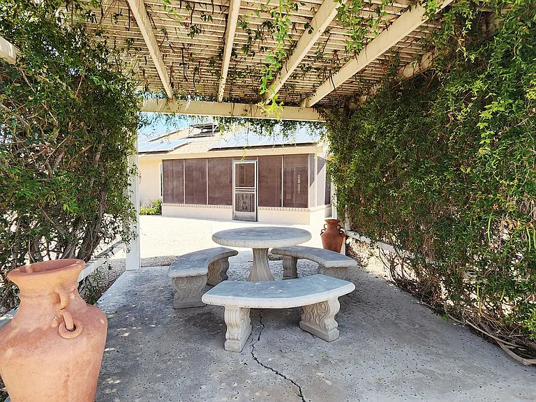 14227 W Yosemite Dr — Photo 30