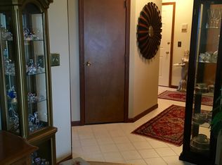 1221 W River Rd N APT B3, Elyria, OH 44035