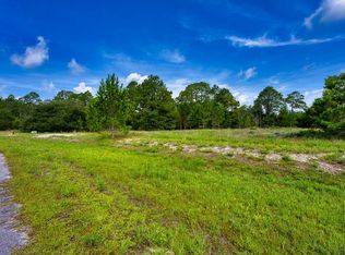 359 Gramercy Plantation Blvd, Eastpoint, FL 32328