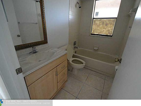 4th image of 5200 NW 31st Ave APT G121