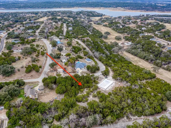 20702 N Rdg, Saint Lago Vista, TX 78645