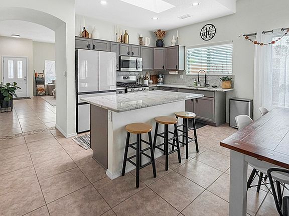 2nd image of 5543 Costa Uerde Rd NW