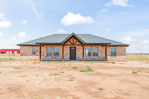 10601 E County Road 7400 Photo 1