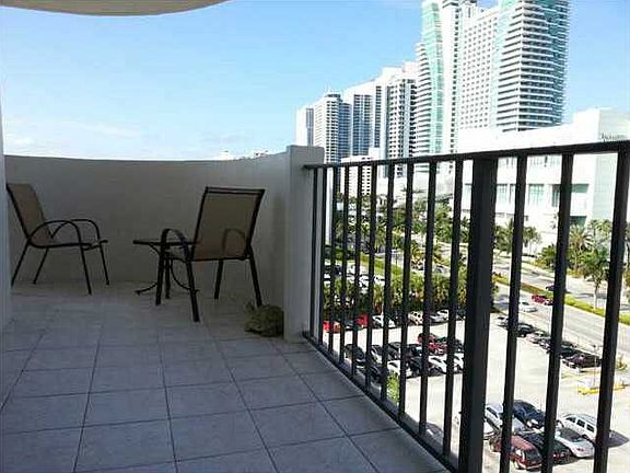 2nd image of 3800 S Ocean Dr APT 819