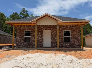 3300 Bonfire Dr, Milton, FL 32583