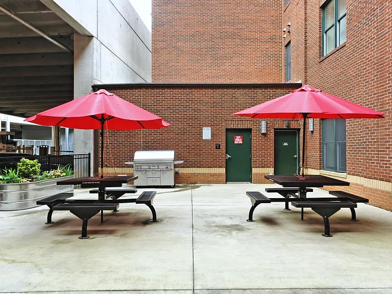 444 Blount St #205 — Photo 38