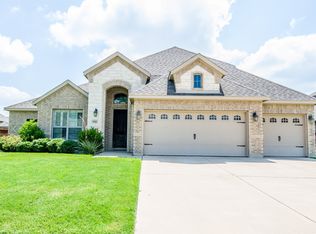 1584 Reserve Rd, Waxahachie, TX 75165