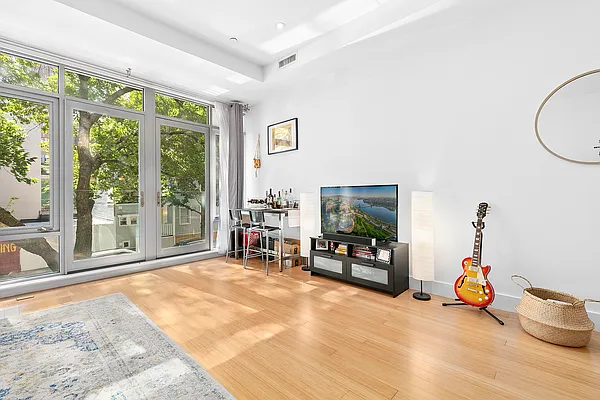 Rented by Corcoran | media 22